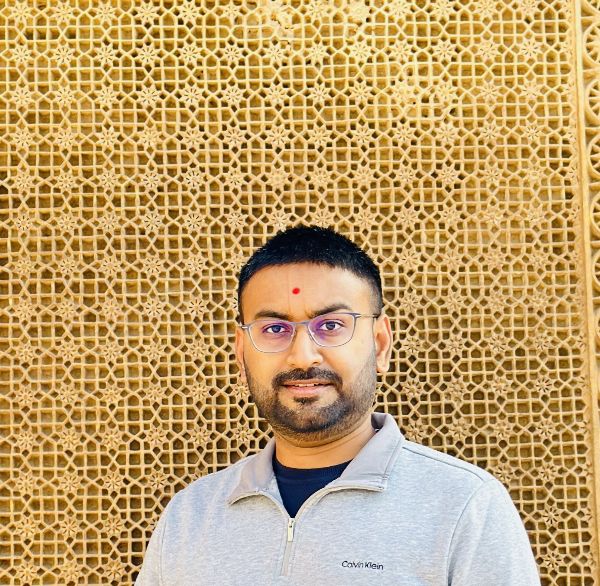 Saumil